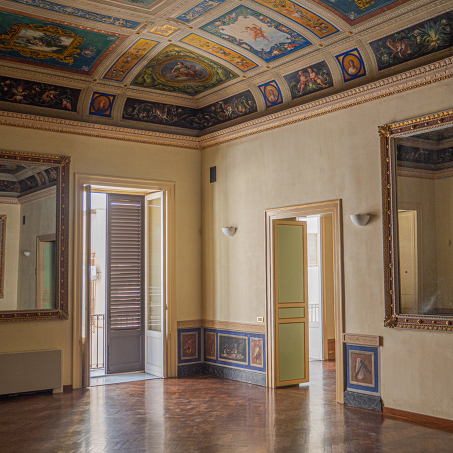 Dettaglio angolare di una stanza di Palazzo Bonocore